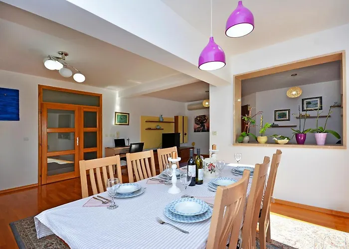 Antos Put Gaja, Apartman Split