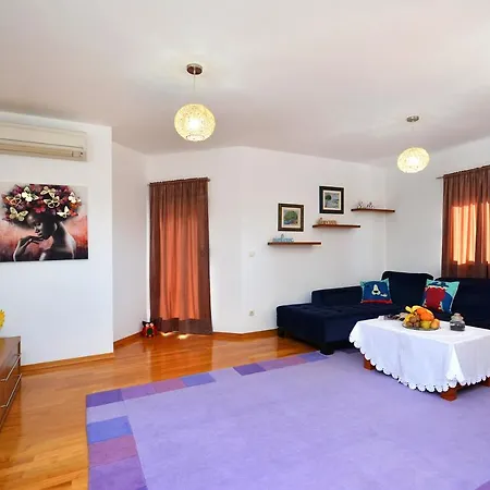 Antos Put Gaja, Split