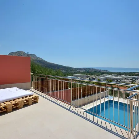 Antos Put Gaja, Apartmán *