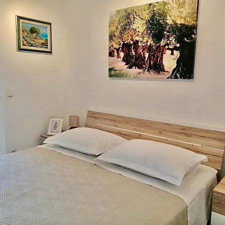 דירה Antos Put Gaja, ספליט