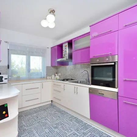 Antos Put Gaja, Apartment *