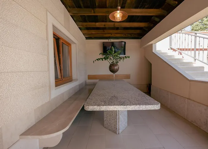 Antos Put Gaja, * Spalato